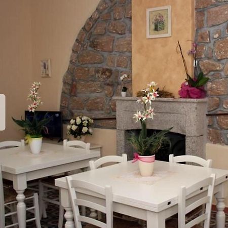 Luras Guest House Le Gemelle מראה חיצוני תמונה