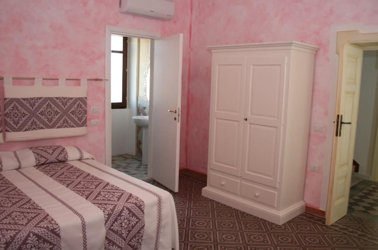 Luras Guest House Le Gemelle מראה חיצוני תמונה