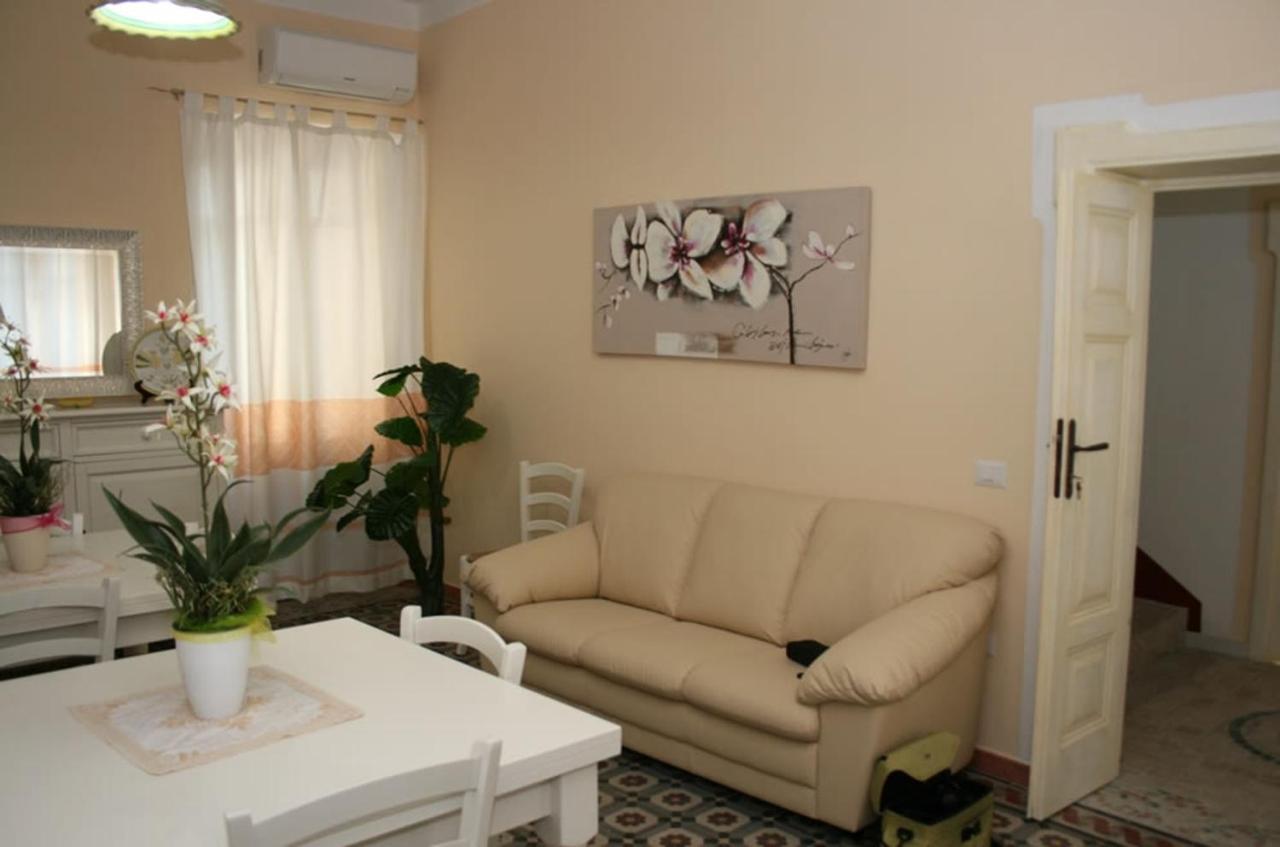 Luras Guest House Le Gemelle מראה חיצוני תמונה