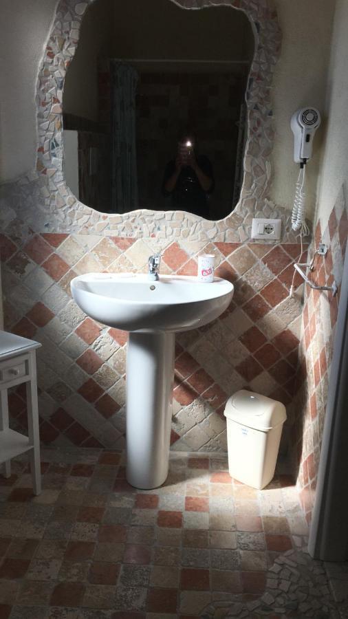 Luras Guest House Le Gemelle מראה חיצוני תמונה
